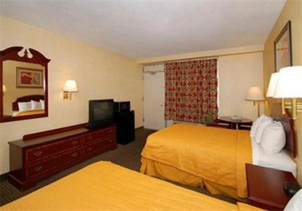 Quality Inn Takoma Park Esterno foto